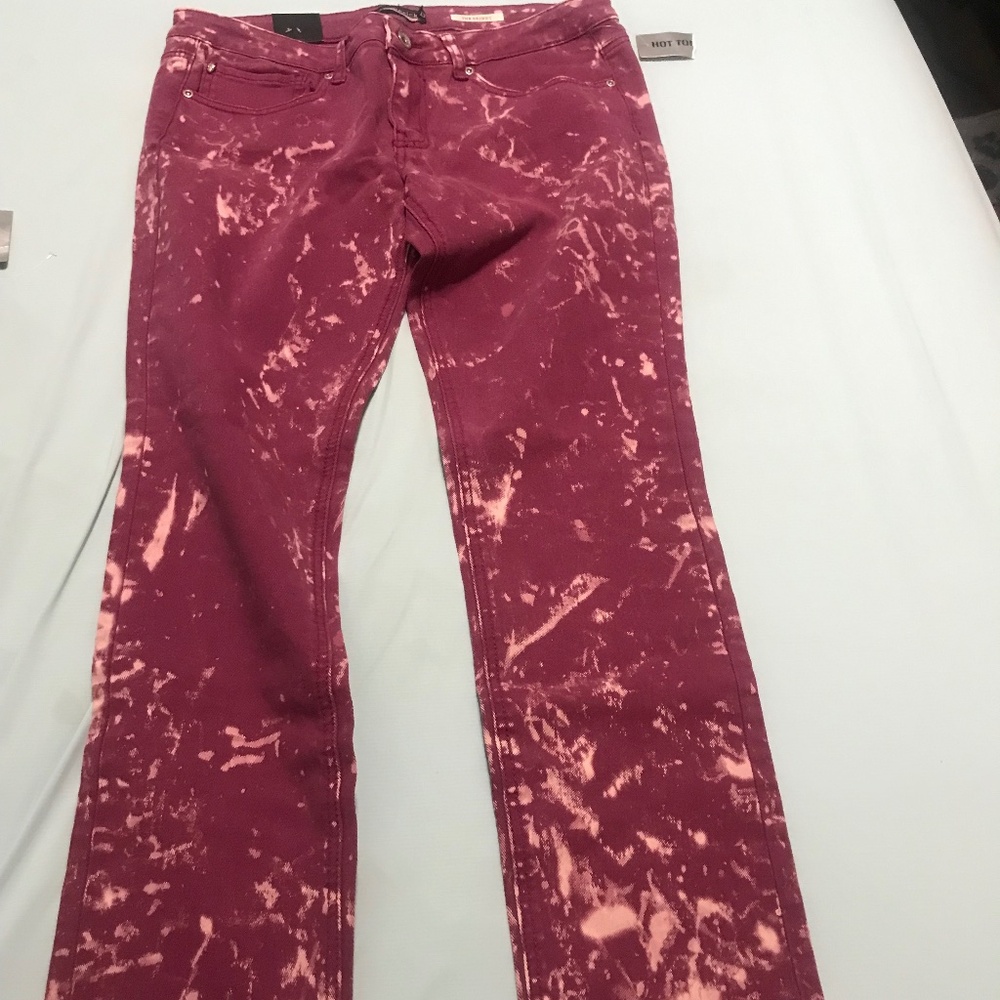 Lovesick! Jeans from Hot Topic